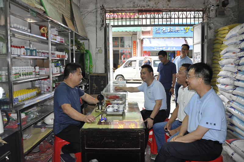 集團(tuán)公司領(lǐng)導(dǎo)班子深入基層開展主題教育專題調(diào)研