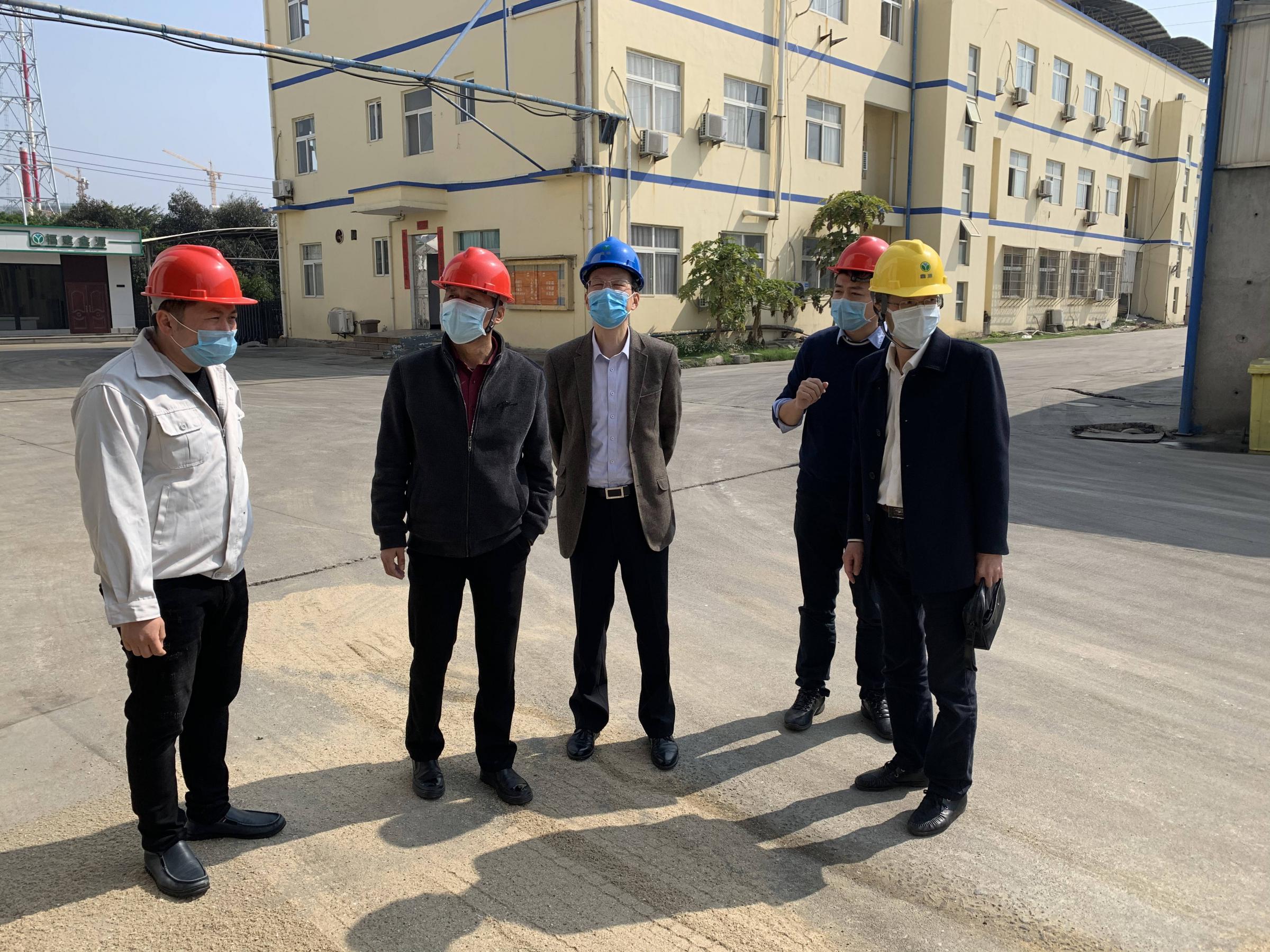 省社領(lǐng)導調(diào)研督導鑫源肥業(yè)疫情防控及復(fù)工復(fù)產(chǎn)