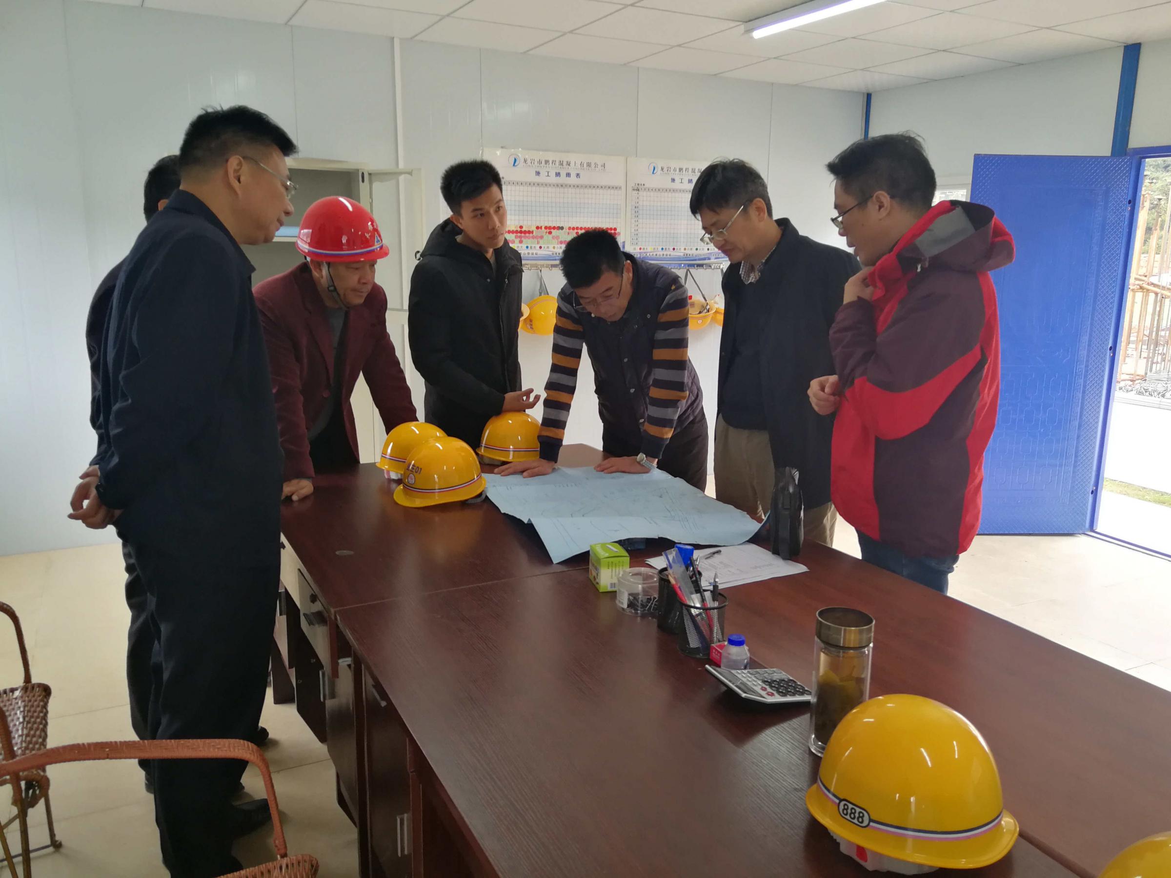 林修海副總經(jīng)理赴龍巖檢查指導(dǎo)項目建設(shè)工作