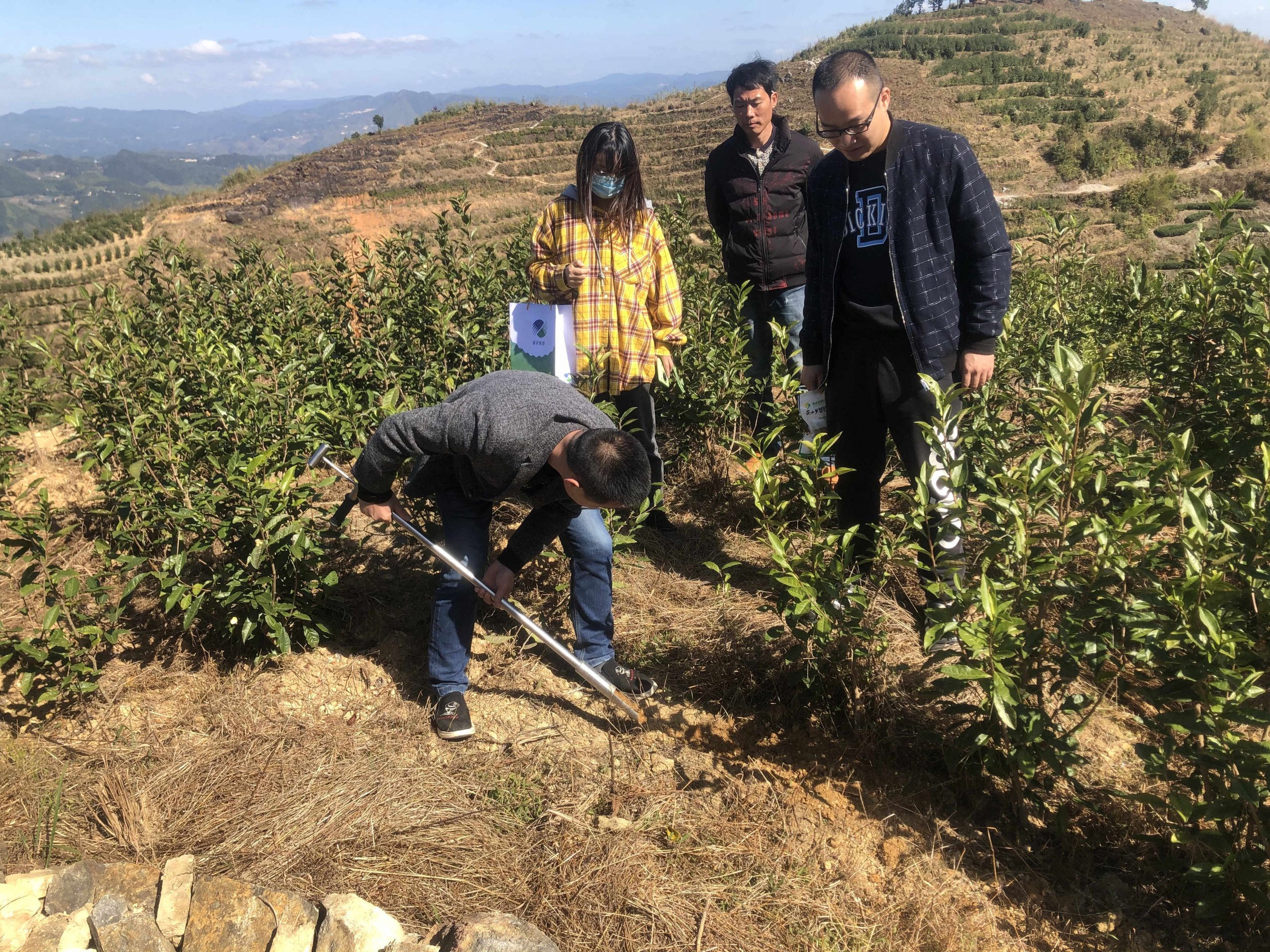 集團公司參加寧德市直機關(guān)工委“四送”下鄉(xiāng)活動