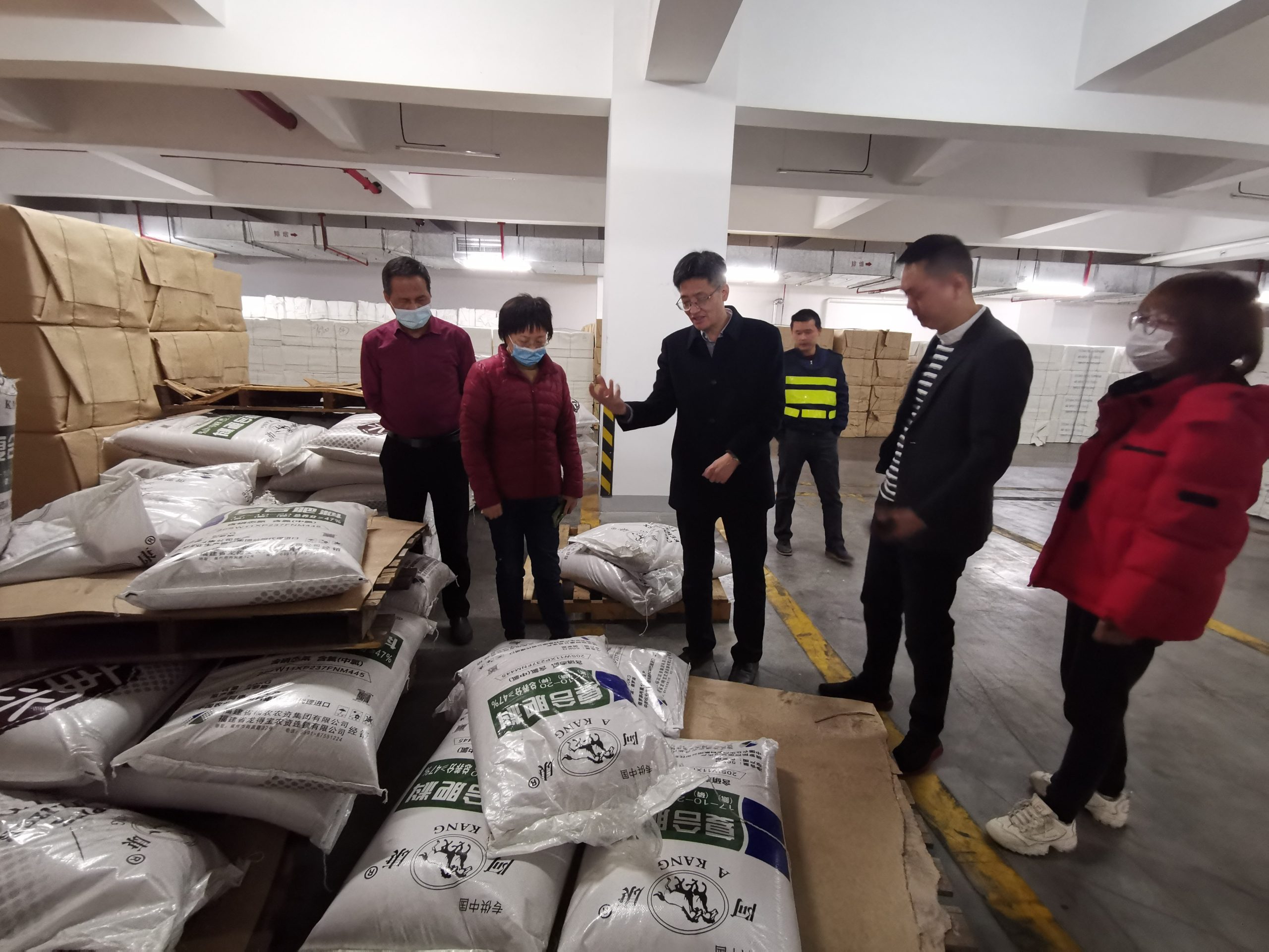 省發(fā)改委、省供銷社督查省級農資儲備工作