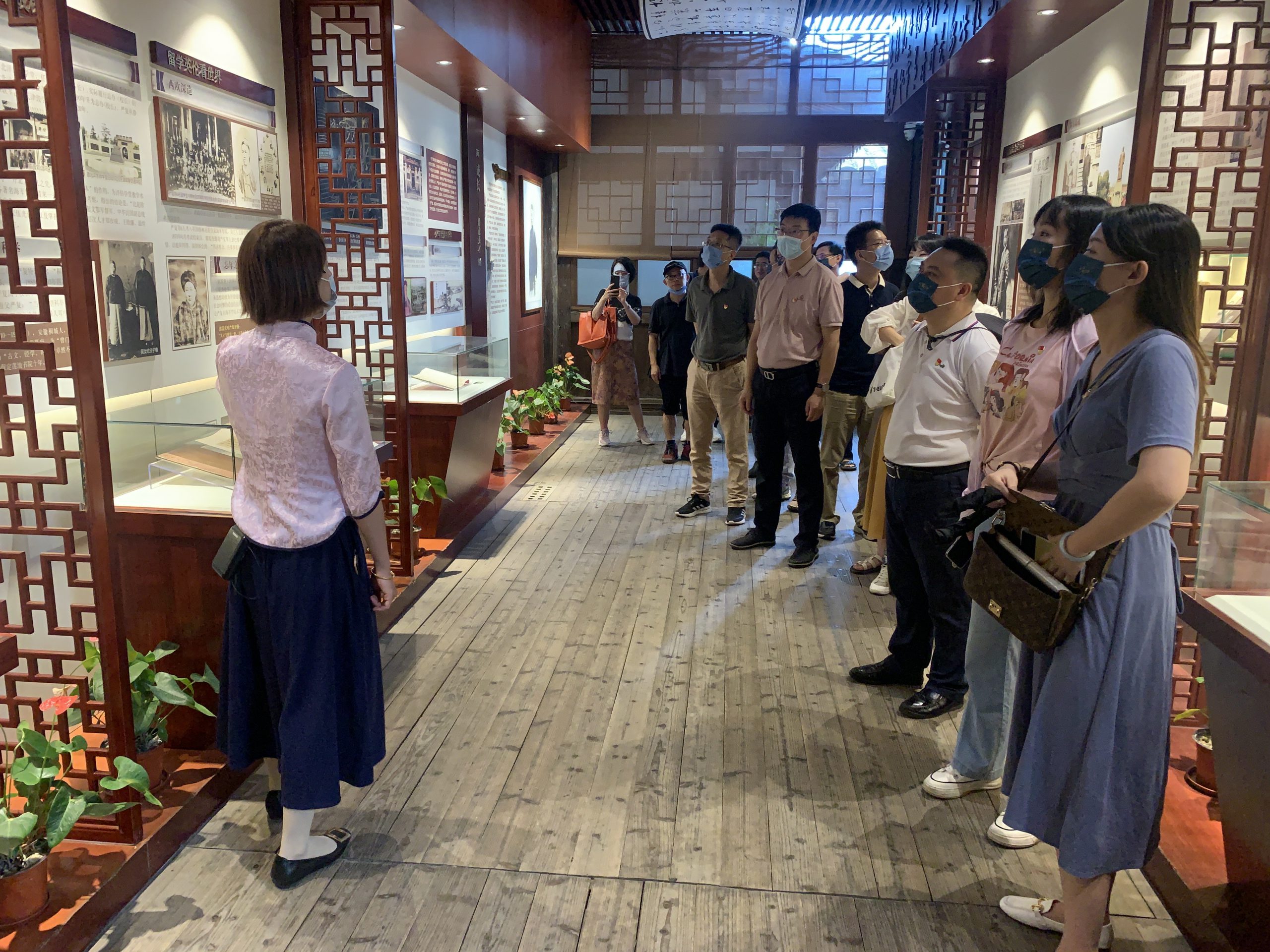 集團公司黨委開展8月份主題黨日活動